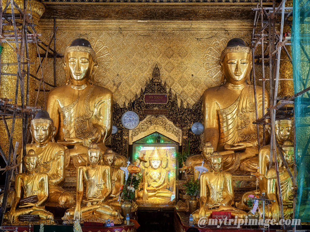 Buddha statues at Shwedagon Pagoda P.1(2)