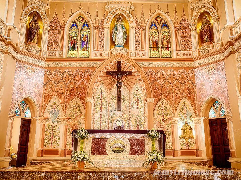 Catholic church in Chanthaburi (8)