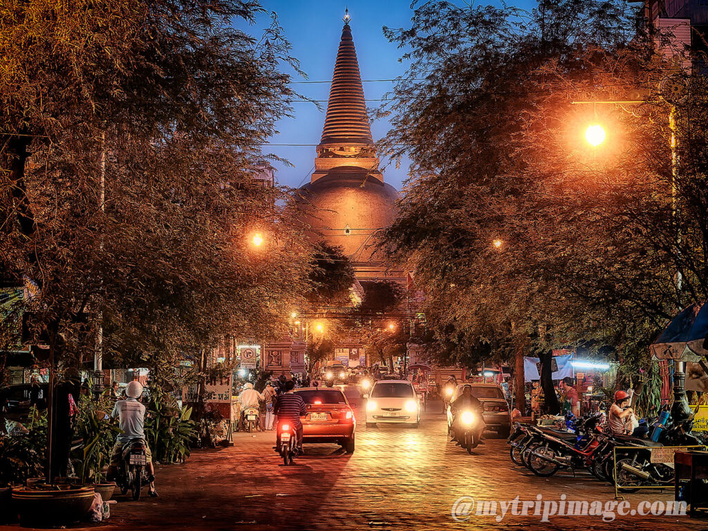 Wat Phra Pathom Chedi (9)