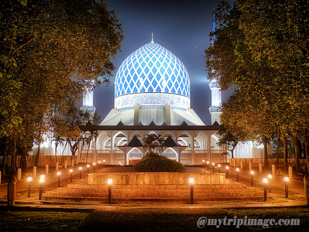 Sultan Salahuddin Abdul Aziz Shah Mosque(12)