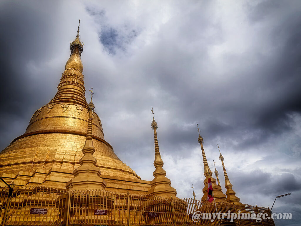 Tachileik Shwedagon Pagoda (4)