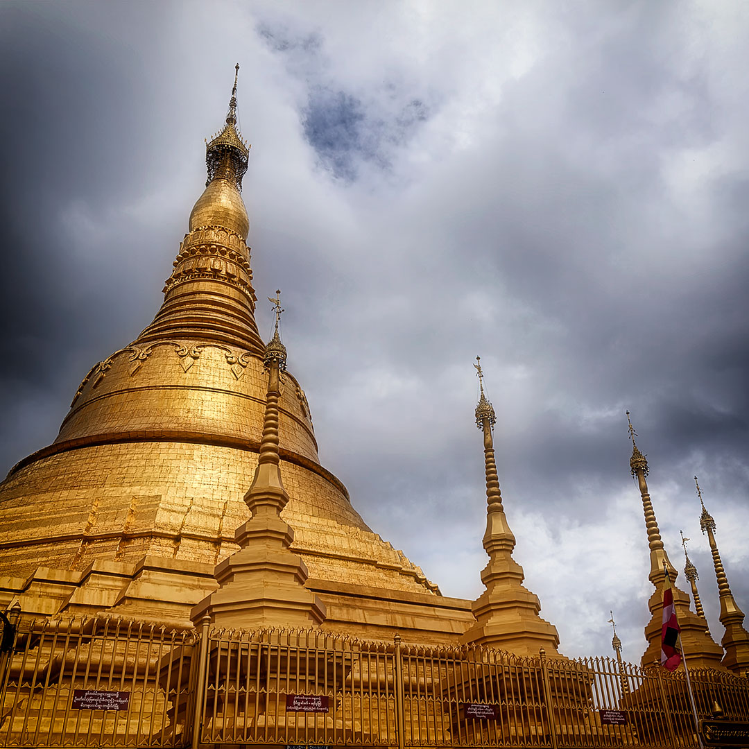 Tachileik Shwedagon Pagoda