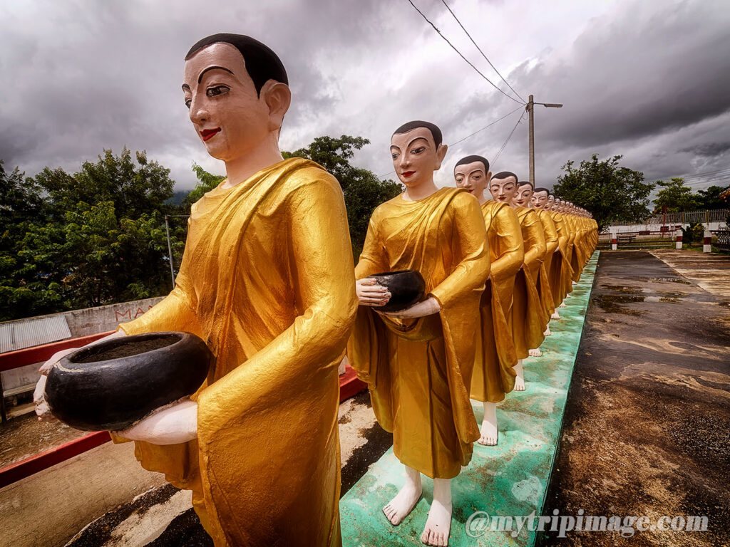 Tachileik Shwedagon Pagoda (6)