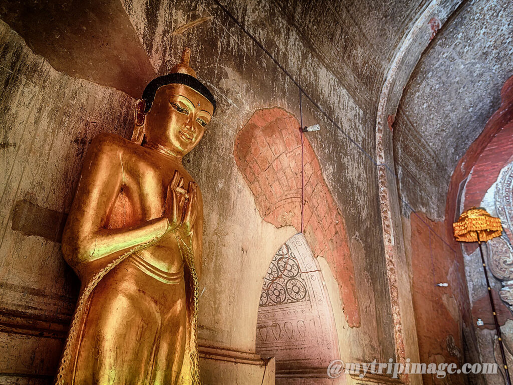 Htilominlo Temple (7)