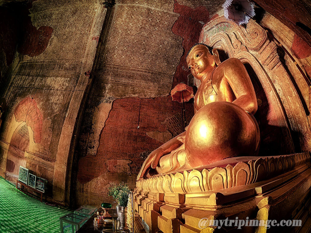 Htilominlo Temple (8)