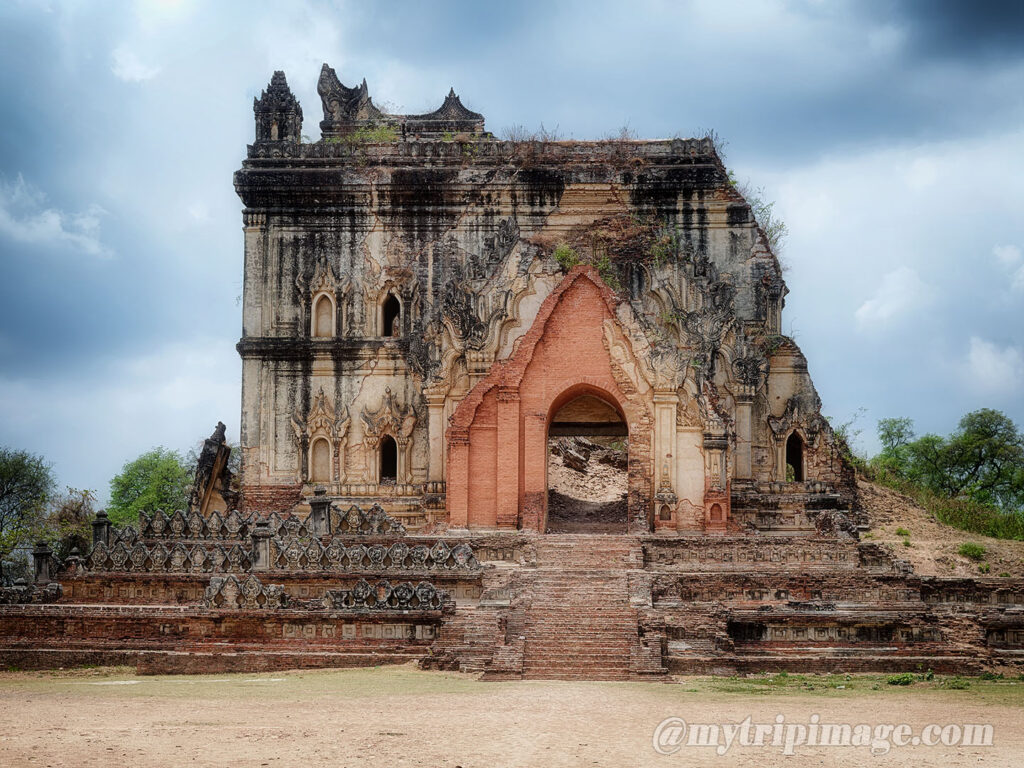 Lay Htat Gyi Temple (1)