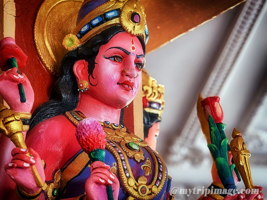Statues in temples at Batu Caves (3)