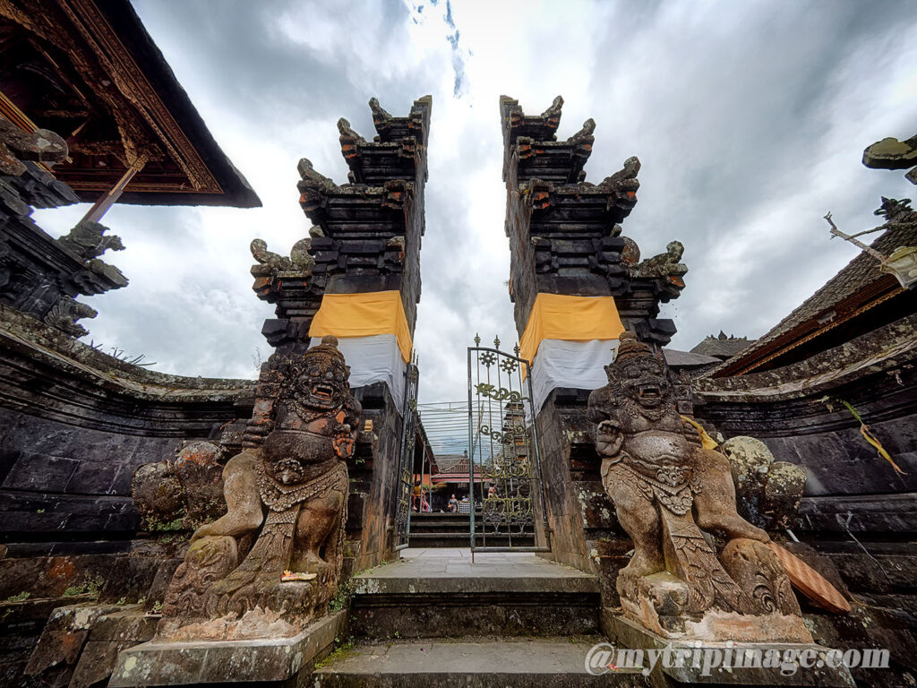 Besakih Temple Page.2 (2)